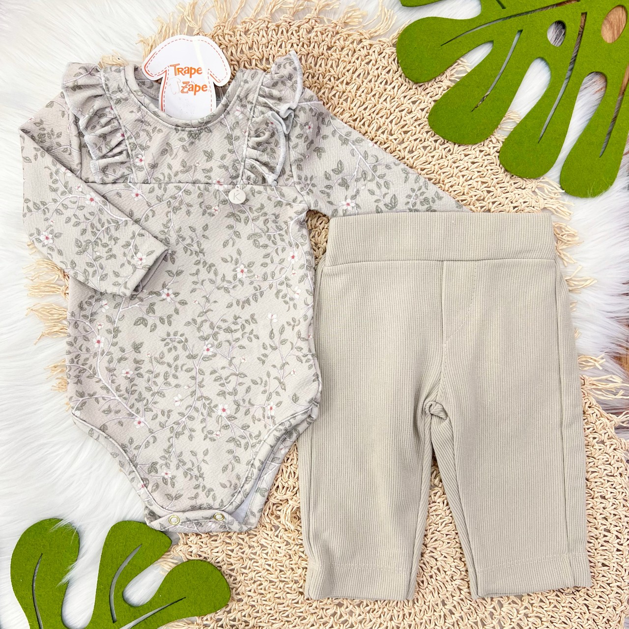 Conj. Body Manga Longa Floral e Calça Anarruga - Verde